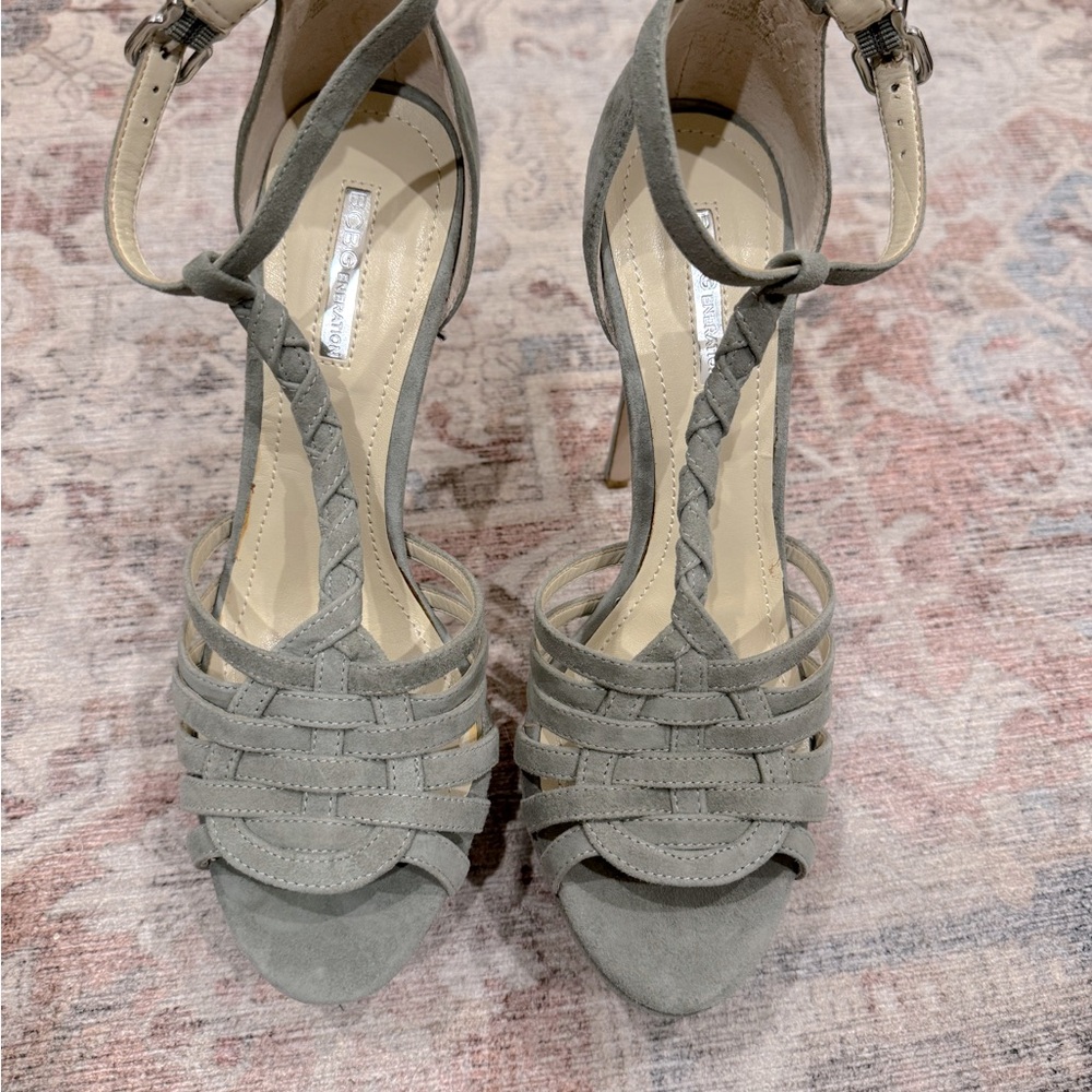 BCBG Generation Light Green Suede High Heeled Sandals Size 9